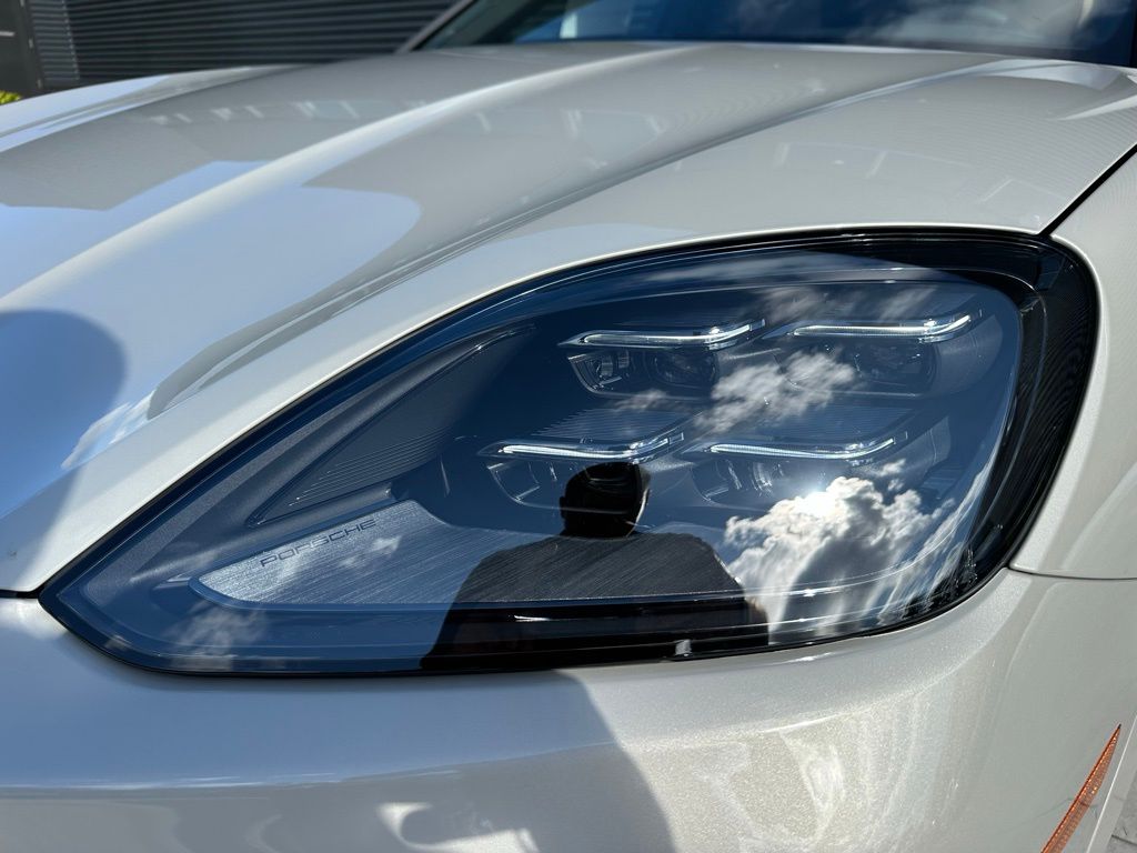 Thumbnail: 2026 Porsche  - 13