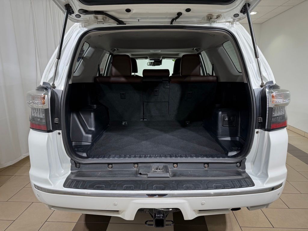 Thumbnail: 2020 Toyota 4Runner - 11
