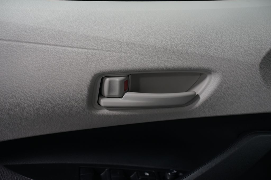 Thumbnail: 2025 Toyota Corolla - 29