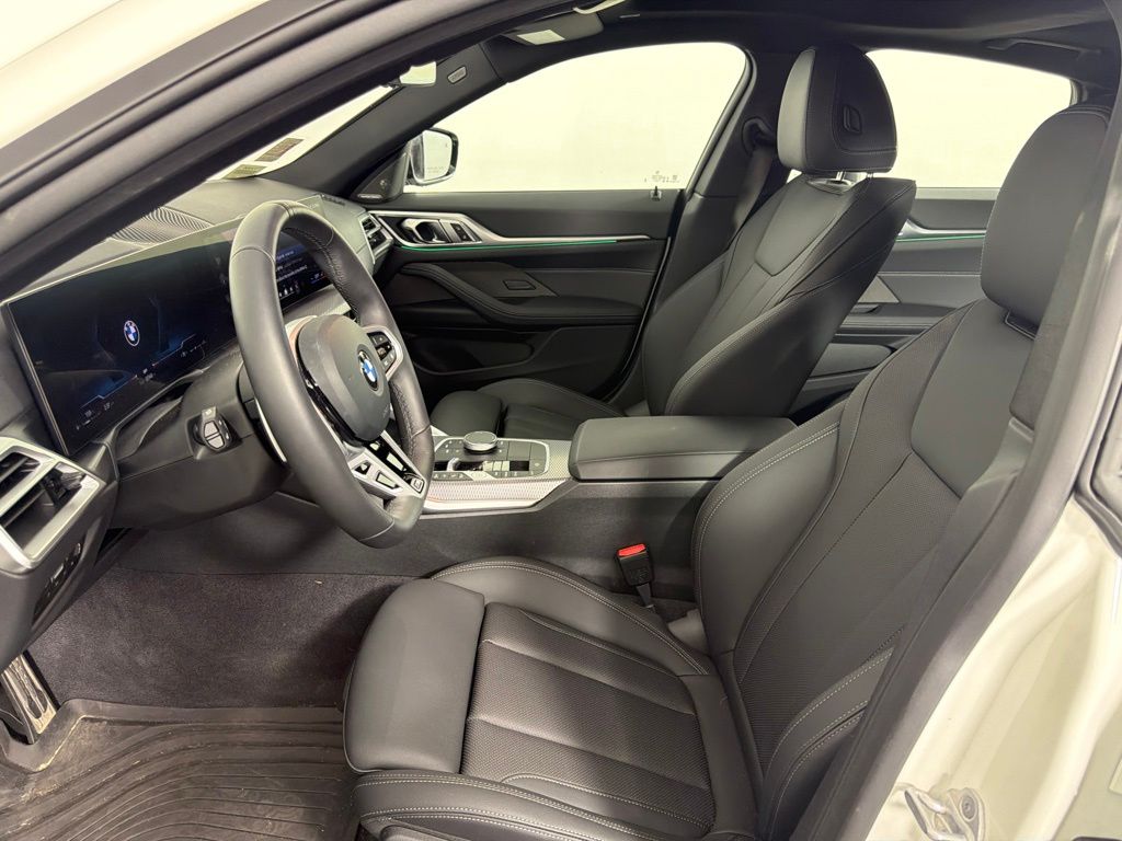Thumbnail: 2026 BMW 4 Series - 21