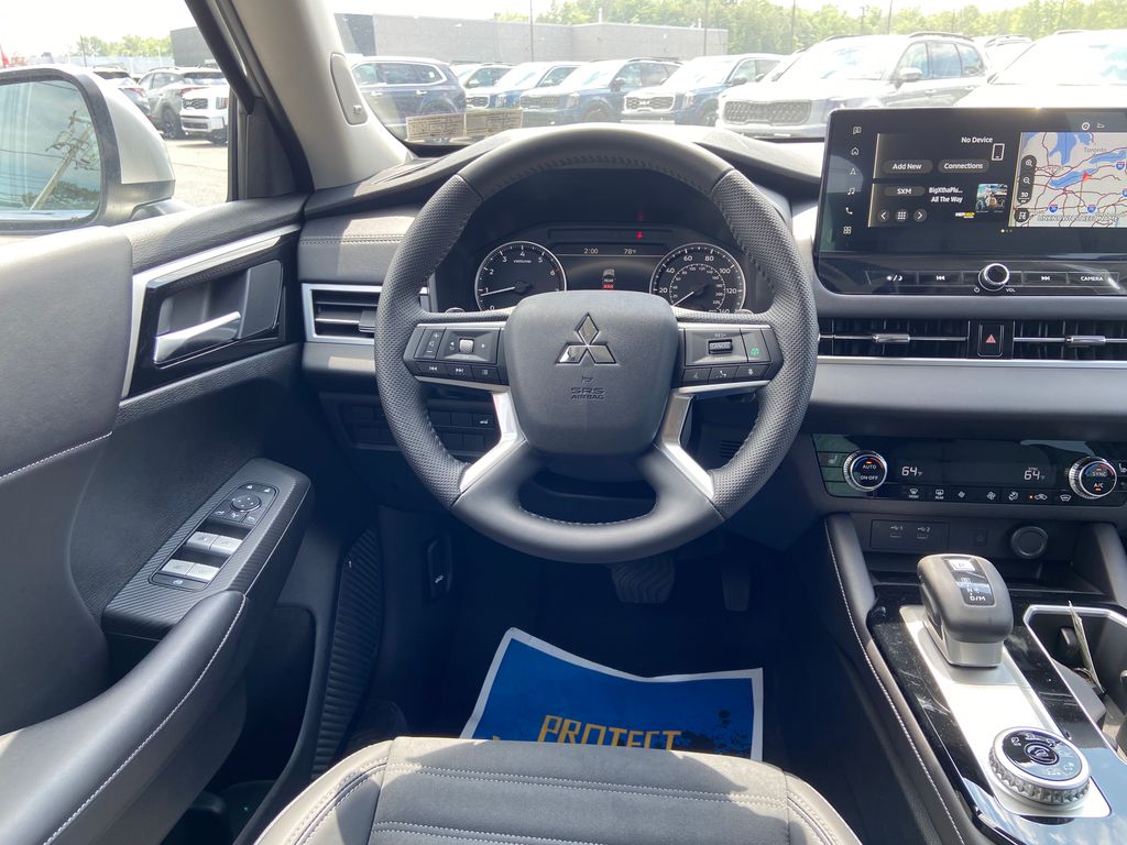 2026 Mitsubishi Outlander ES Red at Auto Express Mitsubishi