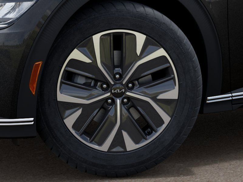 New 2024 Interstellar Gray Kia LIGHT LONG RANGE RWD image 9