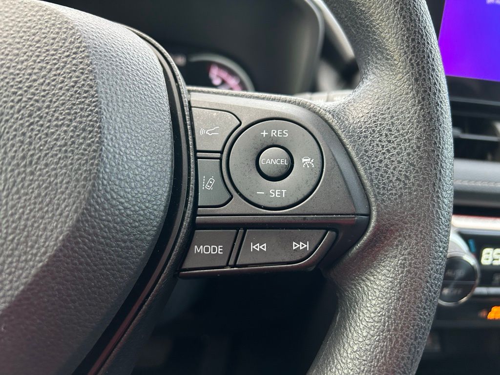 Thumbnail: 2024 Toyota RAV4 - 19