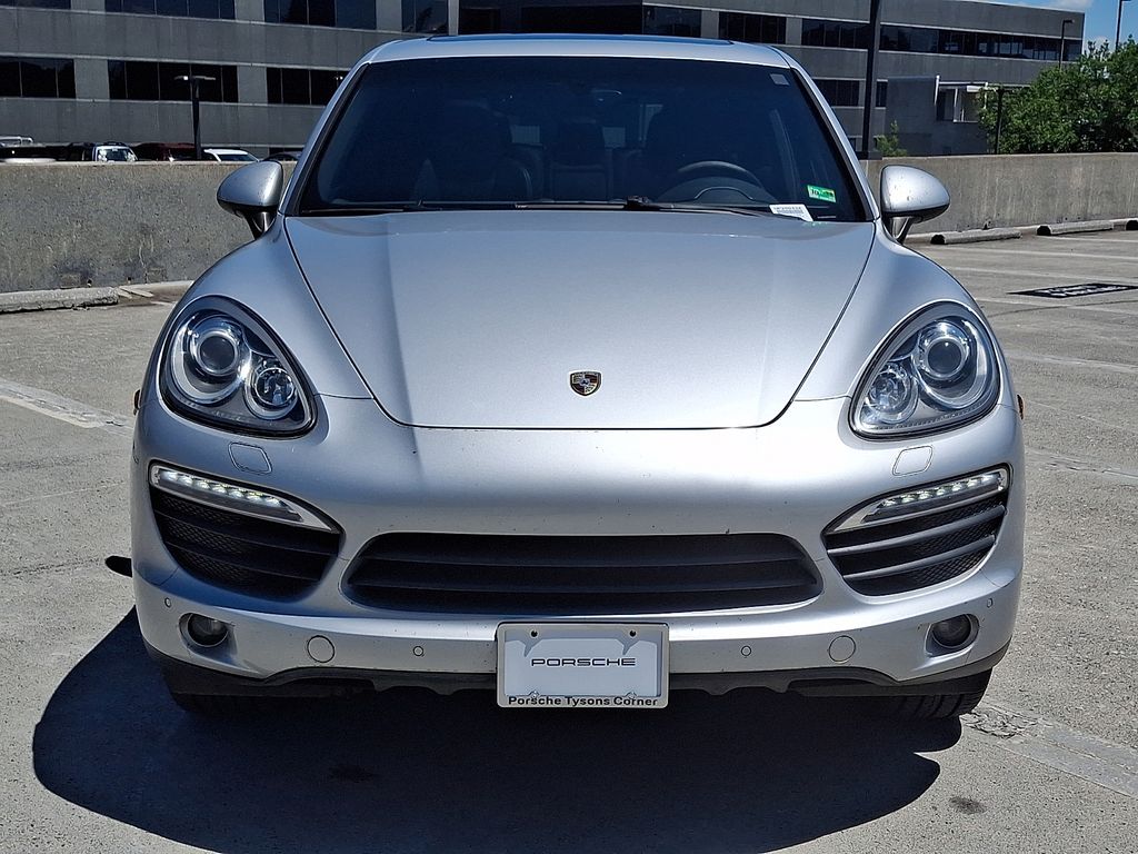 Thumbnail: 2012 Porsche Cayenne - 6