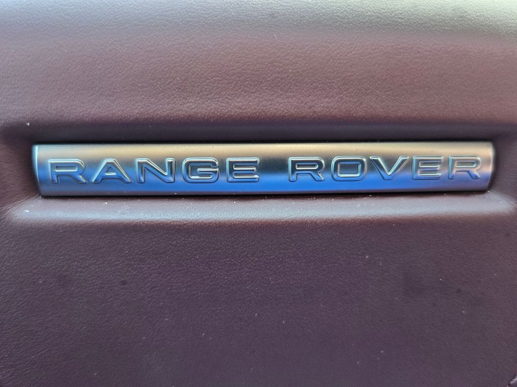 2025 Land Rover Range Rover - $103,875