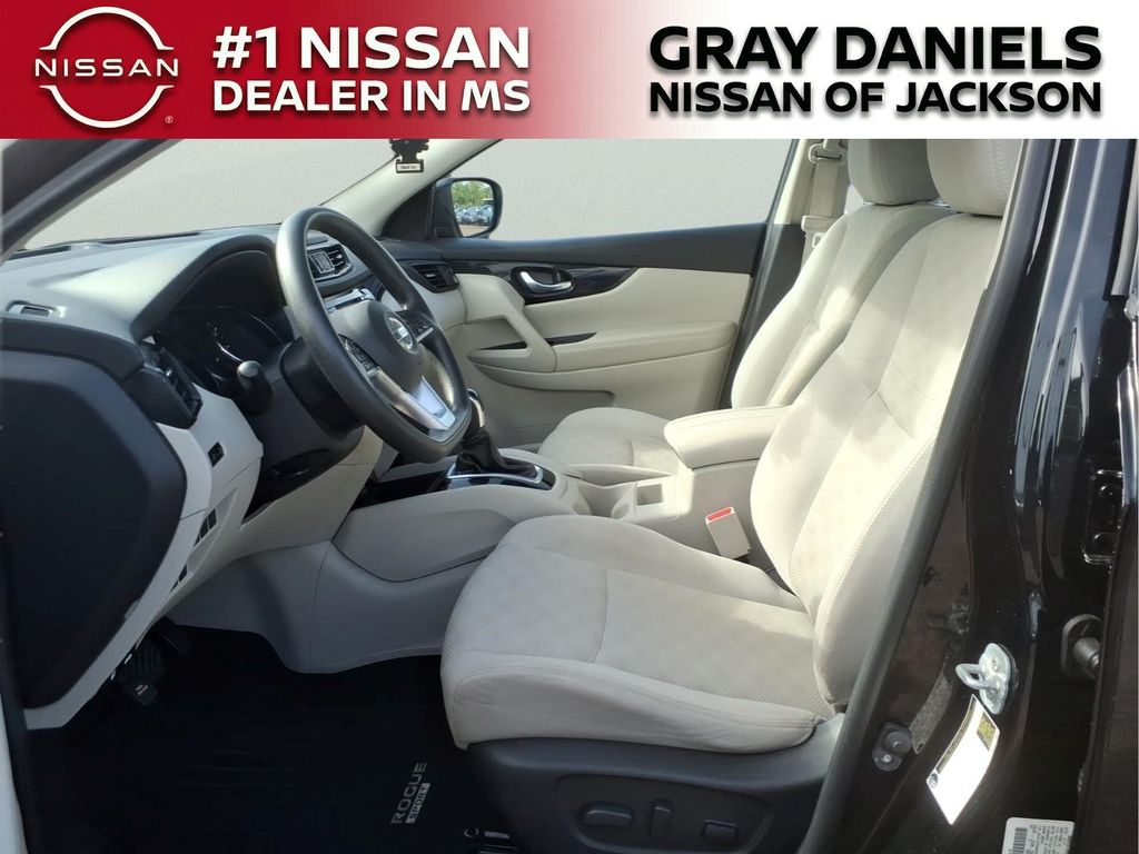 Used 2017 Nissan Rogue Sport SUV