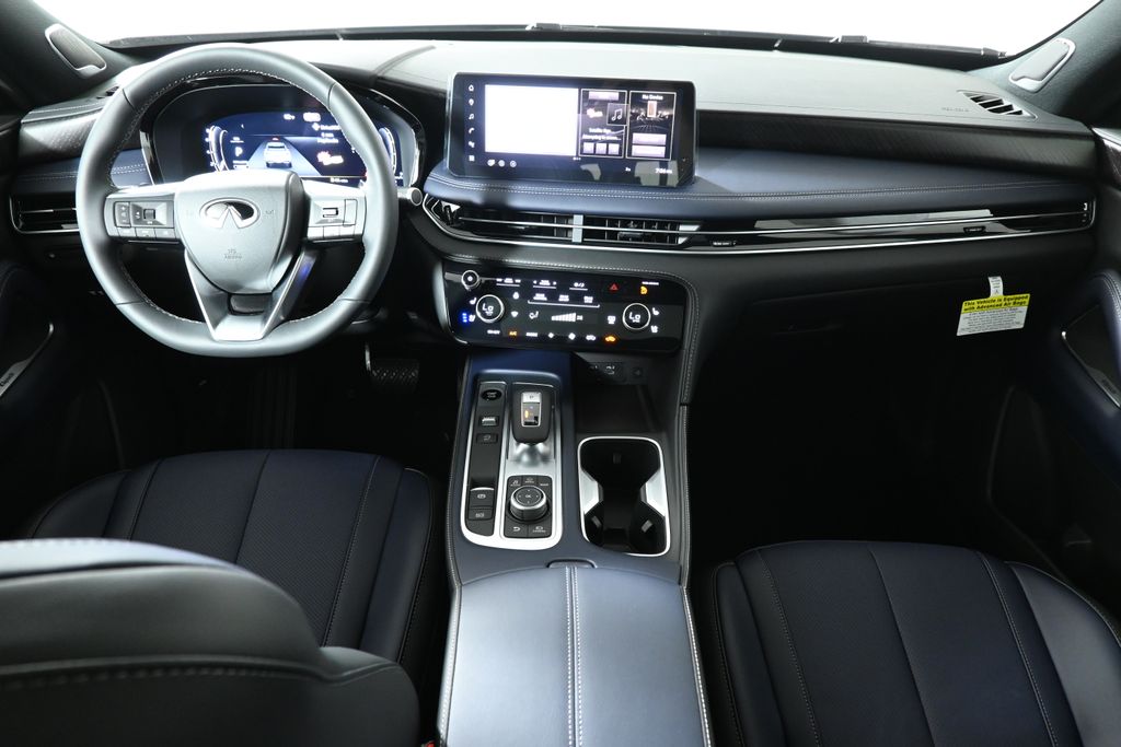 Thumbnail: 2026 INFINITI QX60 - 4