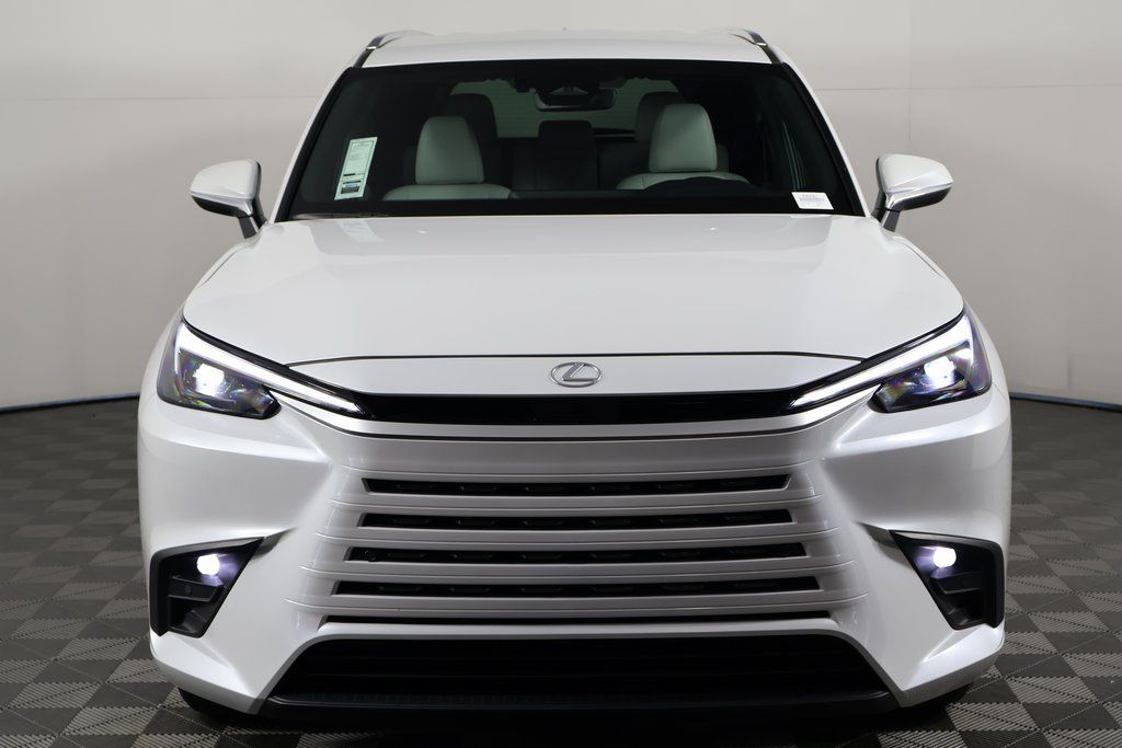 Thumbnail: 2025 Lexus TX - 2