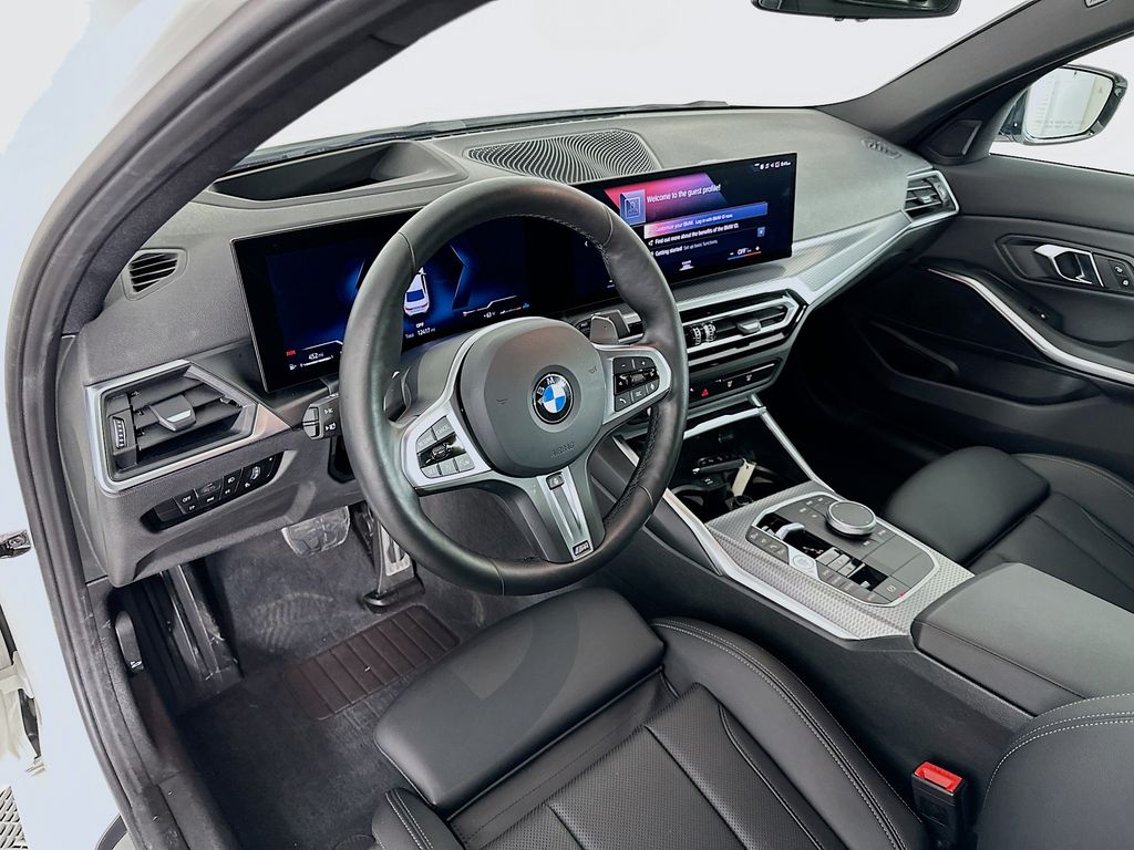 Thumbnail: 2024 BMW 3 Series - 9