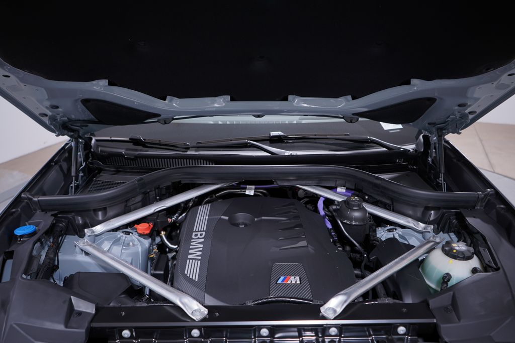 Thumbnail: 2026 BMW X6 - 14