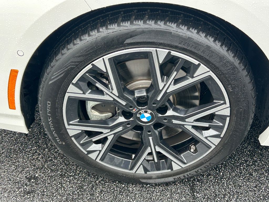 Thumbnail: 2025 BMW 2 Series - 9