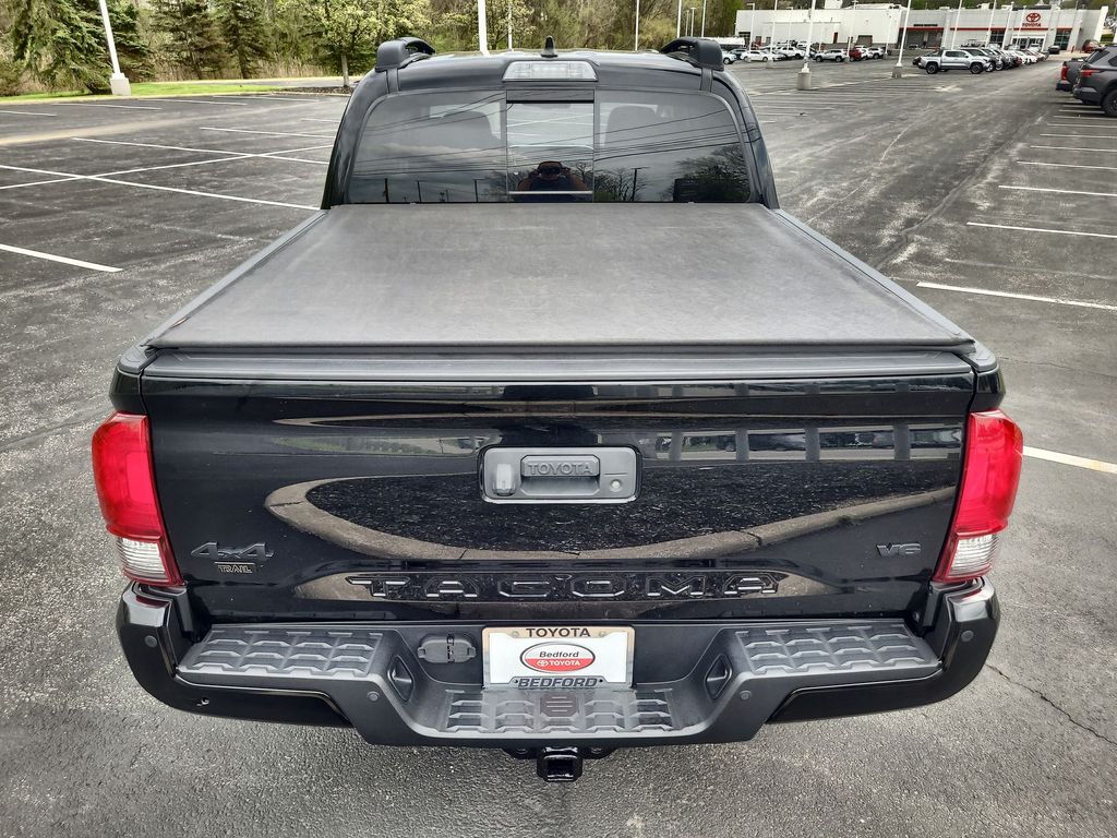 2022 Toyota Tacoma SR5 22