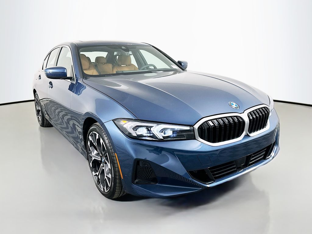 Thumbnail: 2026 BMW 3 Series - 3