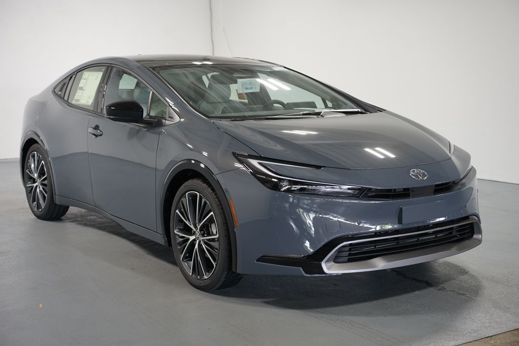 Thumbnail: 2026 Toyota Prius - 3