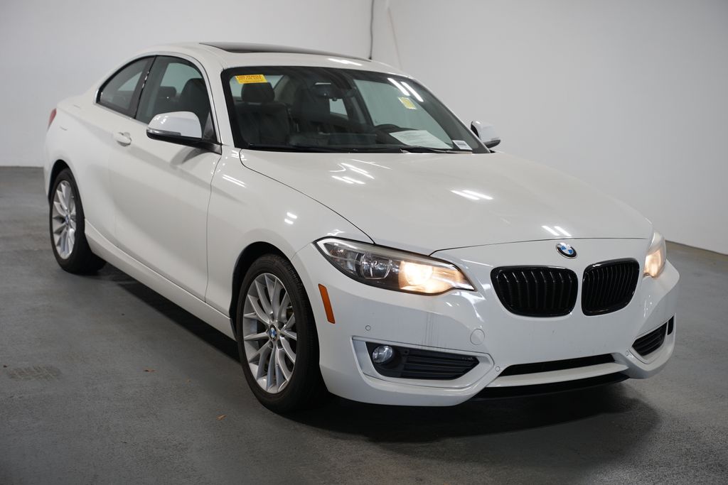 Thumbnail: 2015 BMW 2 Series - 3