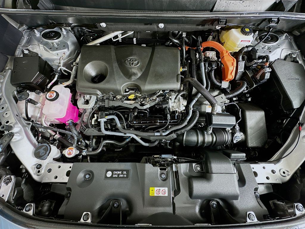 Thumbnail: 2025 Toyota RAV4 - 29