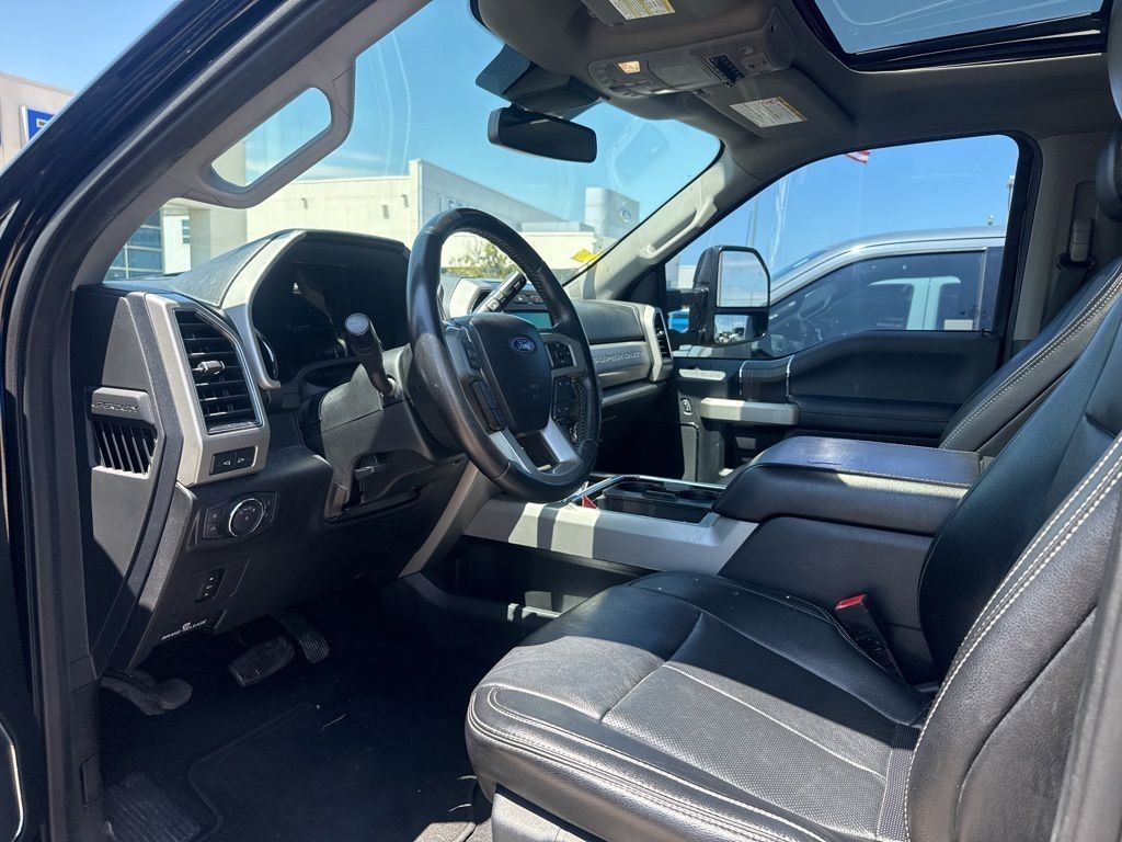 2021 Ford F-250SD Lariat Blue at North Houston Mitsubishi