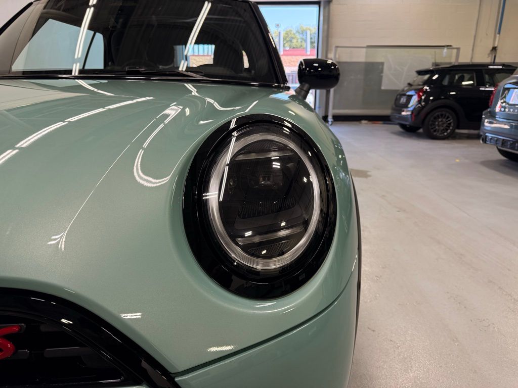 Thumbnail: 2026 MINI Cooper - 9