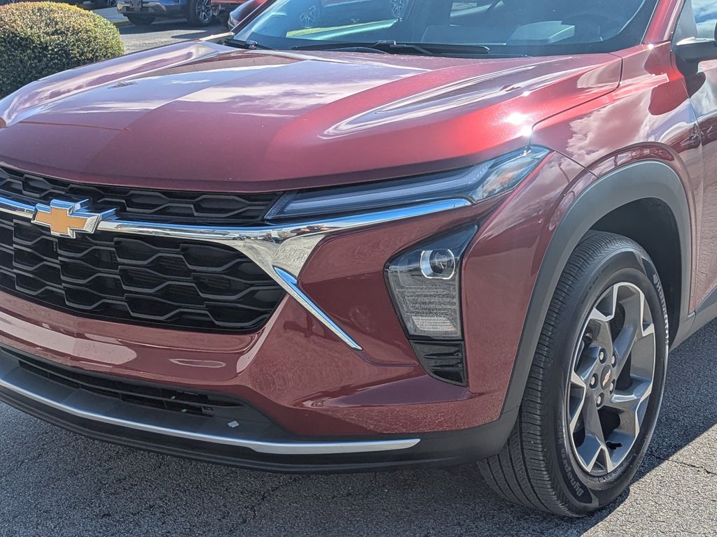 used 2025 Chevrolet Trax car, priced at $18,993