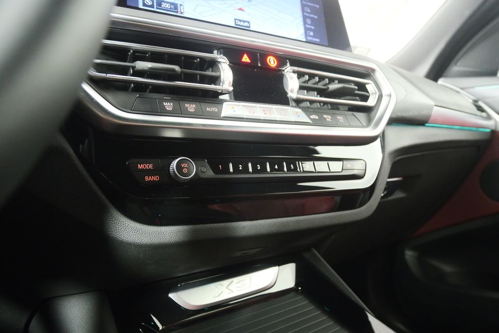 Thumbnail: 2024 BMW X3 - 26