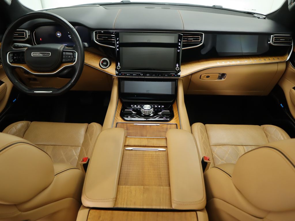 Thumbnail: 2022 Jeep Grand Wagoneer - 13