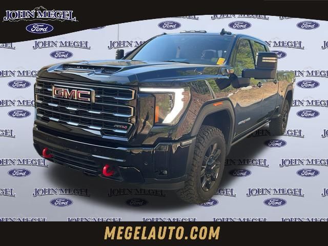 Onyx Black 2025 GMC Sierra 2500HD AT4 Crew Cab 4WD Pickup Truck Four-Wheel Drive Automatic