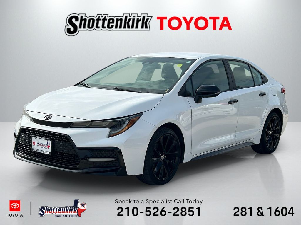 2022 Toyota Corolla SE Nightshade Edition FWD