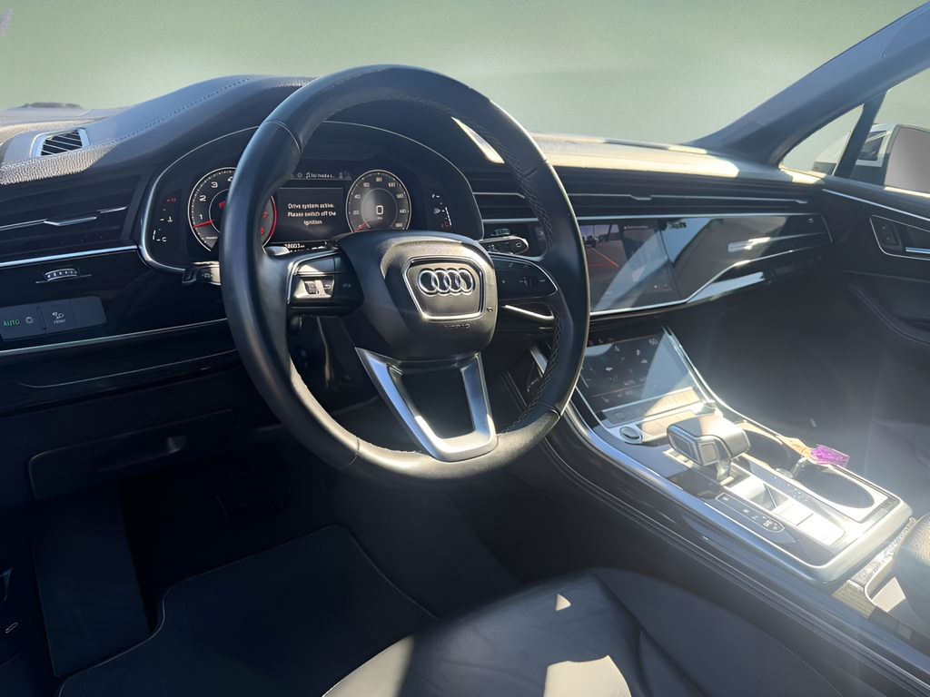 Used 2025 Audi Q7 SUV