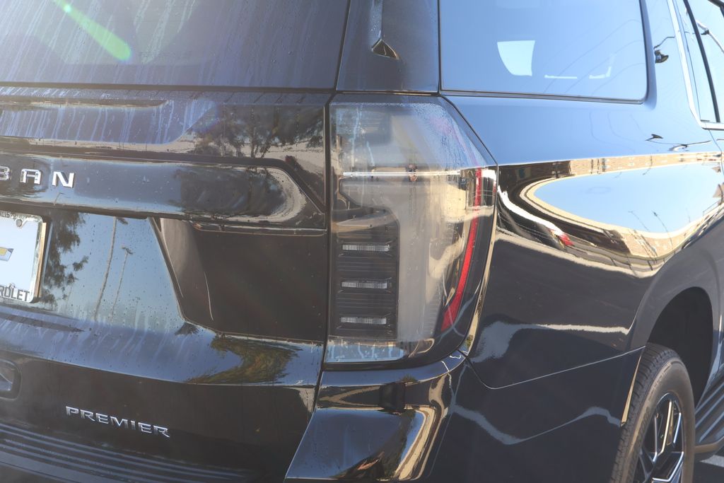 Thumbnail: 2026 Chevrolet Suburban - 7