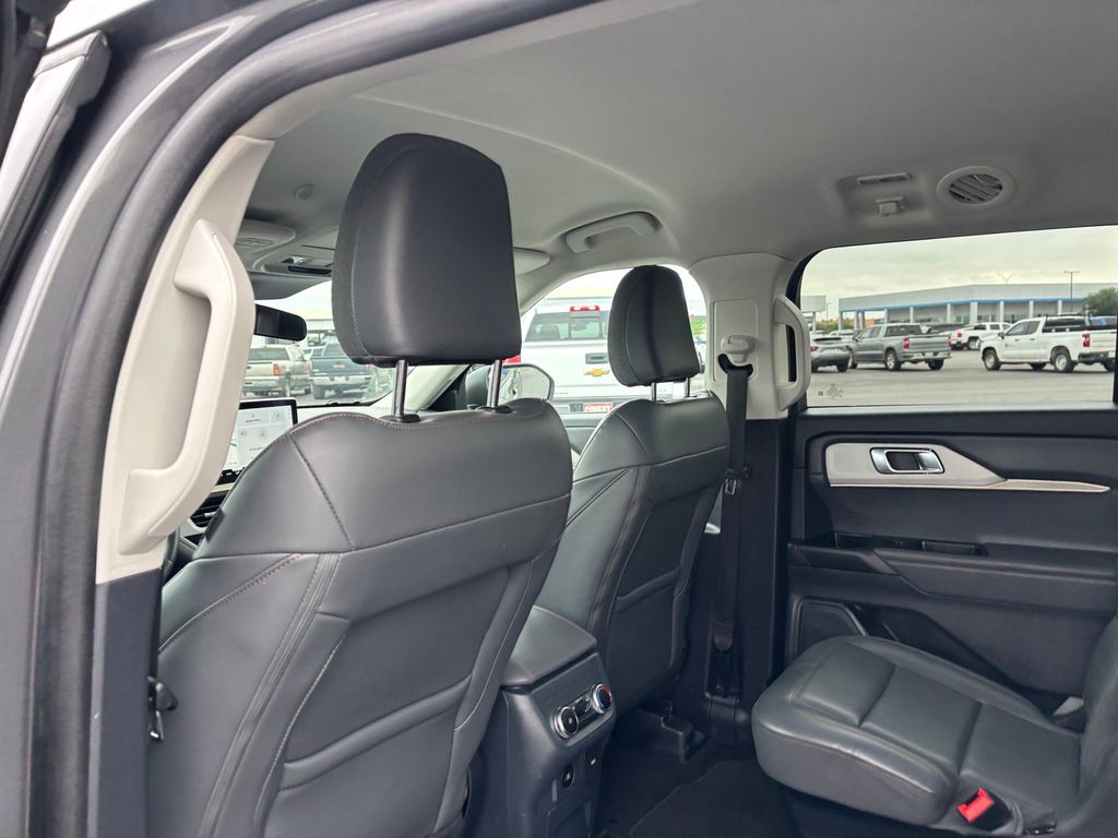 Used Car 2025 Ford Explorer  Active For Sale Under $40,000 In Austin, Texas