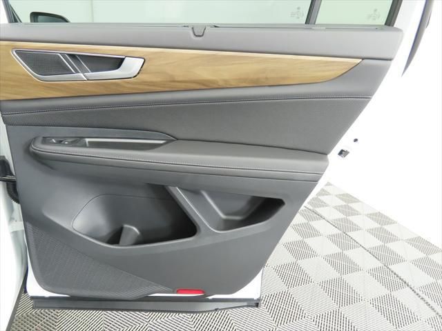 Thumbnail: 2026 Volkswagen Atlas - 27