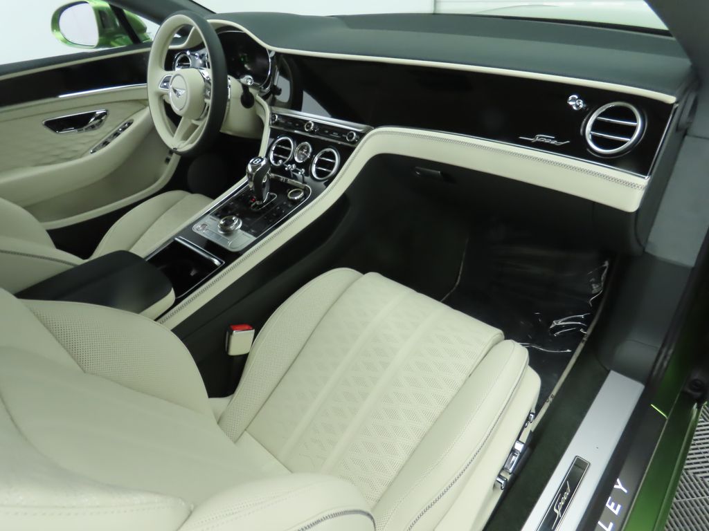 2025 Bentley Continental GT 19