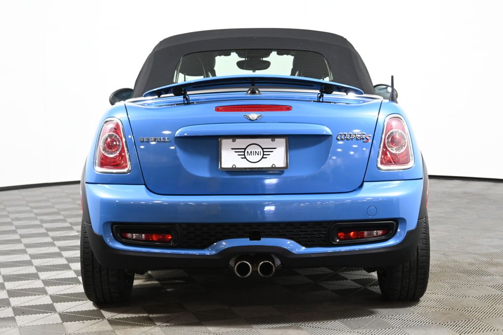 2014 MINI Cooper Base 7
