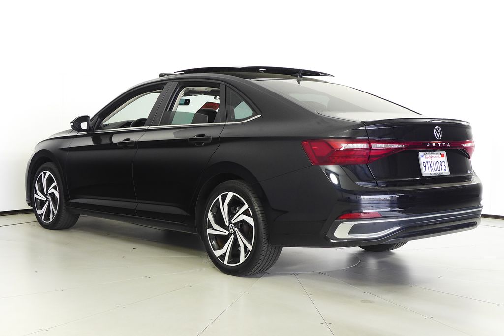 Thumbnail: 2025 Volkswagen Jetta - 9
