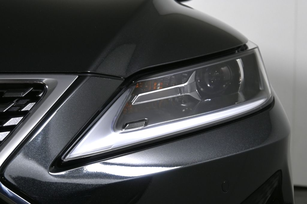 Thumbnail: 2022 Lexus RX - 11