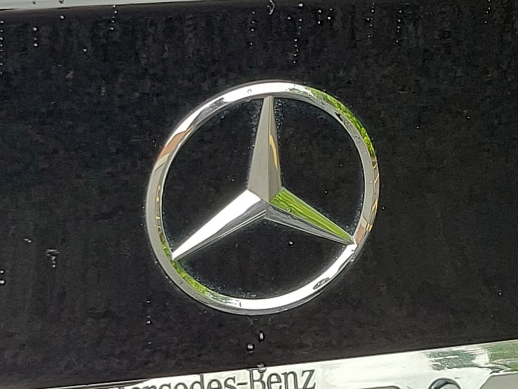 2021 Mercedes-Benz A-Class A 220 28