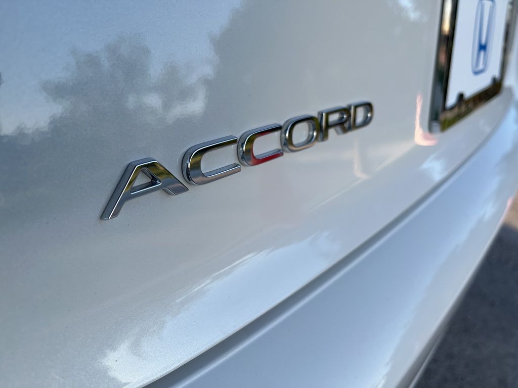 2024 Honda Accord LX 8