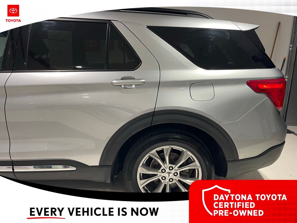 2020 Ford Explorer XLT - Photo 18