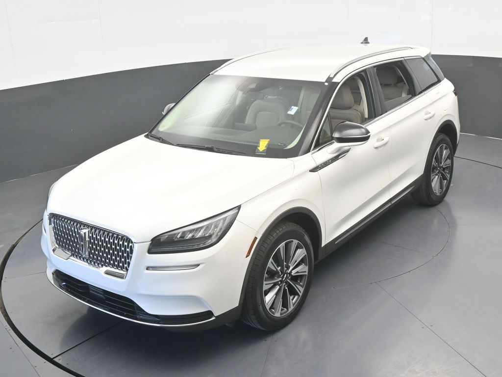 Used 2022 Pristine White Metallic Tri-Coat Lincoln Reserve image 52