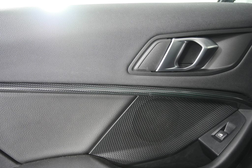 Thumbnail: 2021 BMW 2 Series - 13