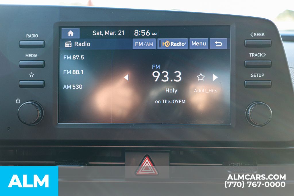 Used 2025 Red Hyundai SEL Sport image 37