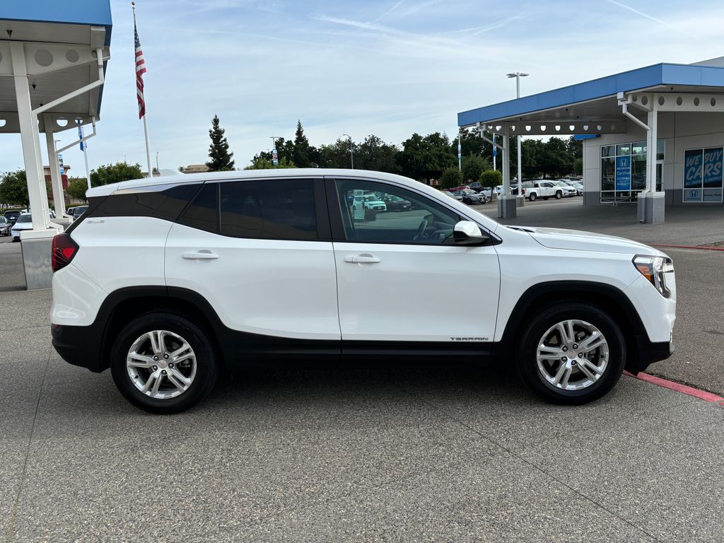 Thumbnail: 2024 GMC Terrain - 4