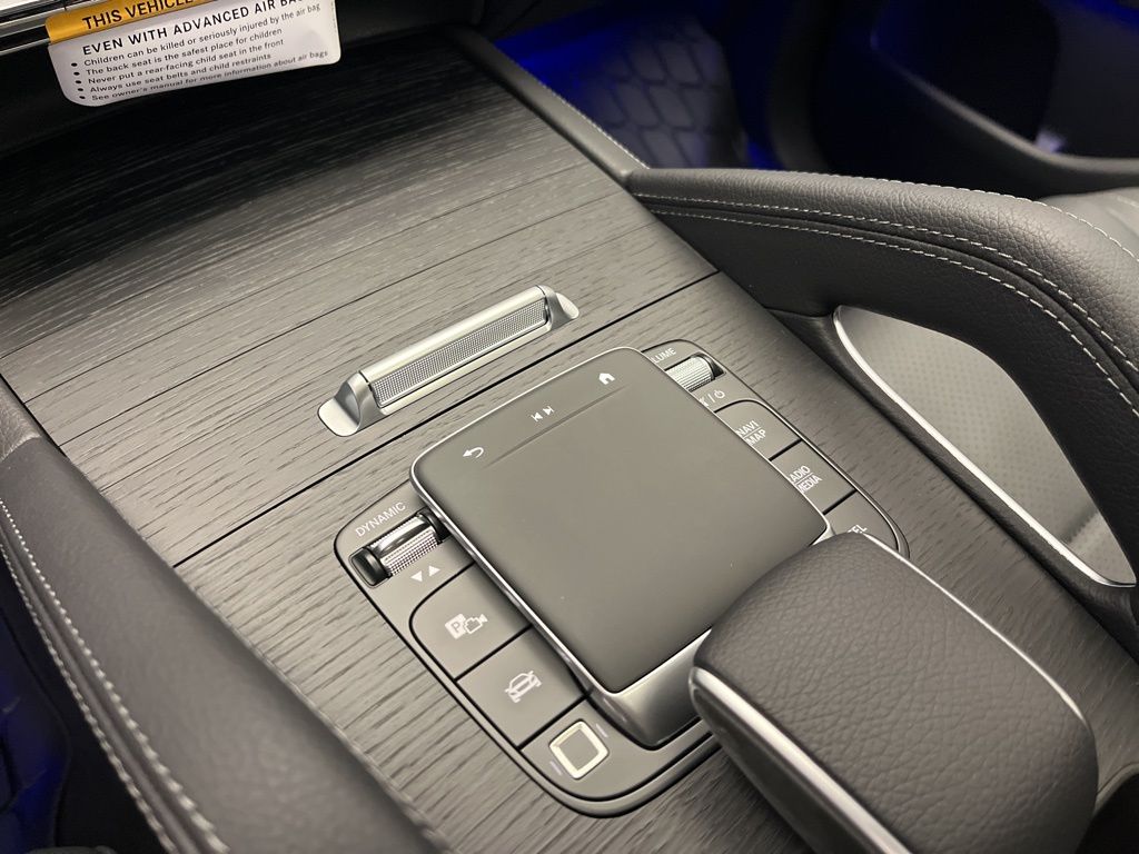 Thumbnail: 2026 Mercedes-Benz GLE - 21