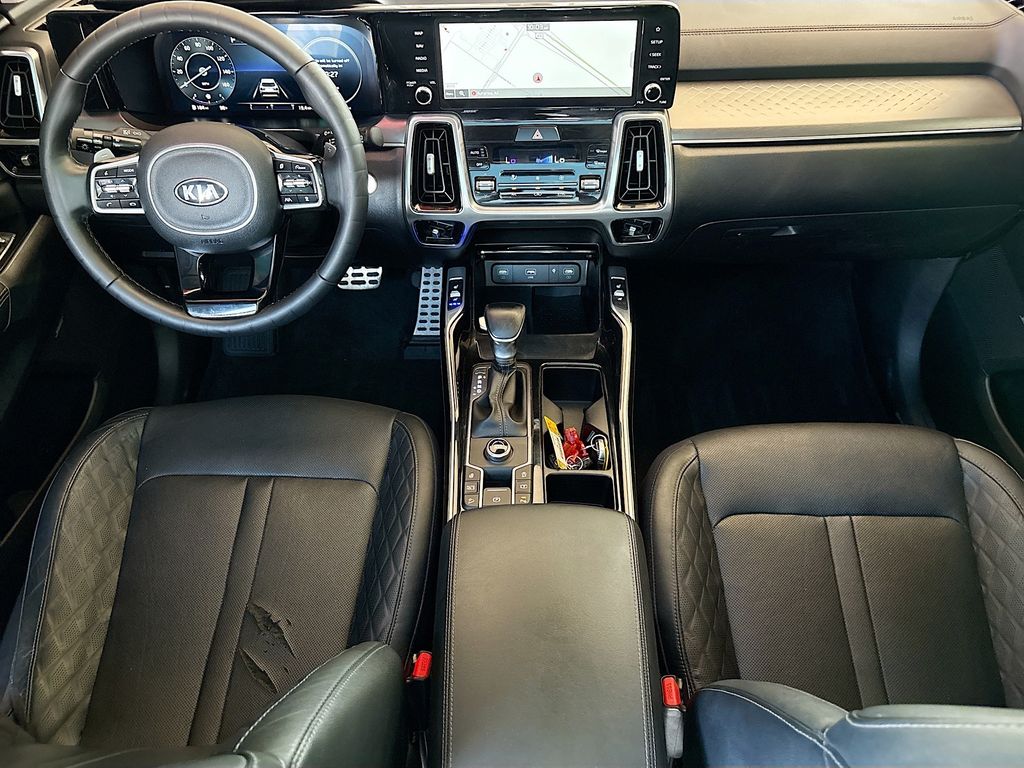 Thumbnail: 2021 Kia Sorento - 13