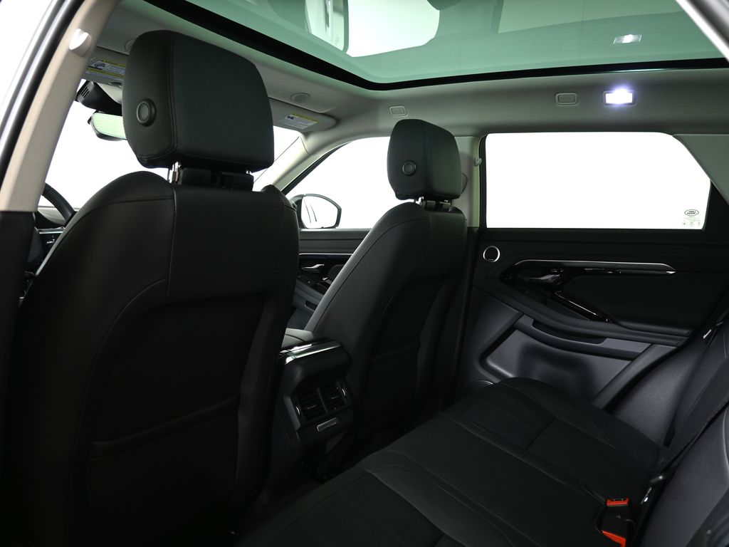 Thumbnail: 2023 Land Rover Range Rover Evoque - 32