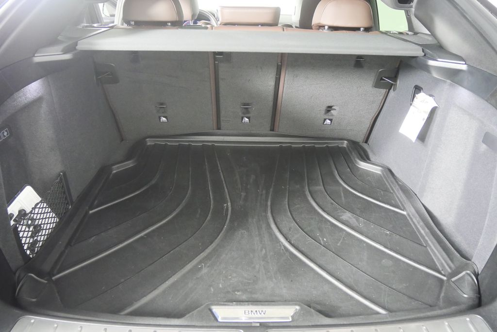 Thumbnail: 2024 BMW X4 - 19