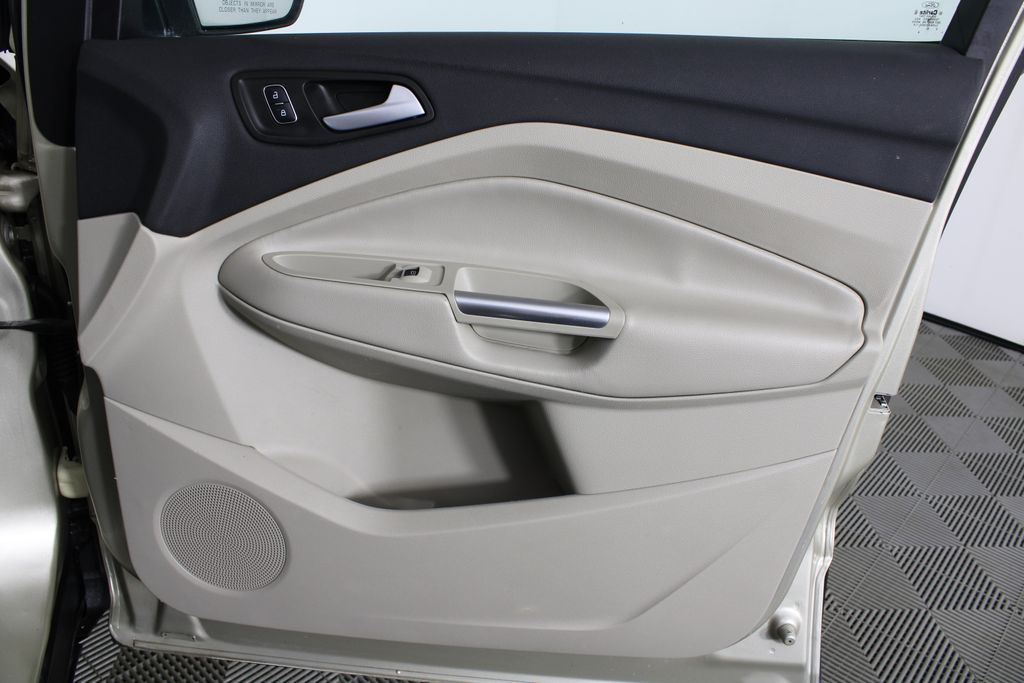 Used 2018 Ford Escape for sale in 