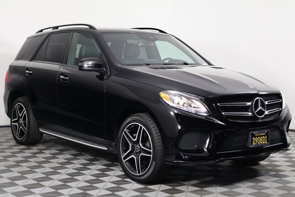 Thumbnail: 2018 Mercedes-Benz GLE - 3