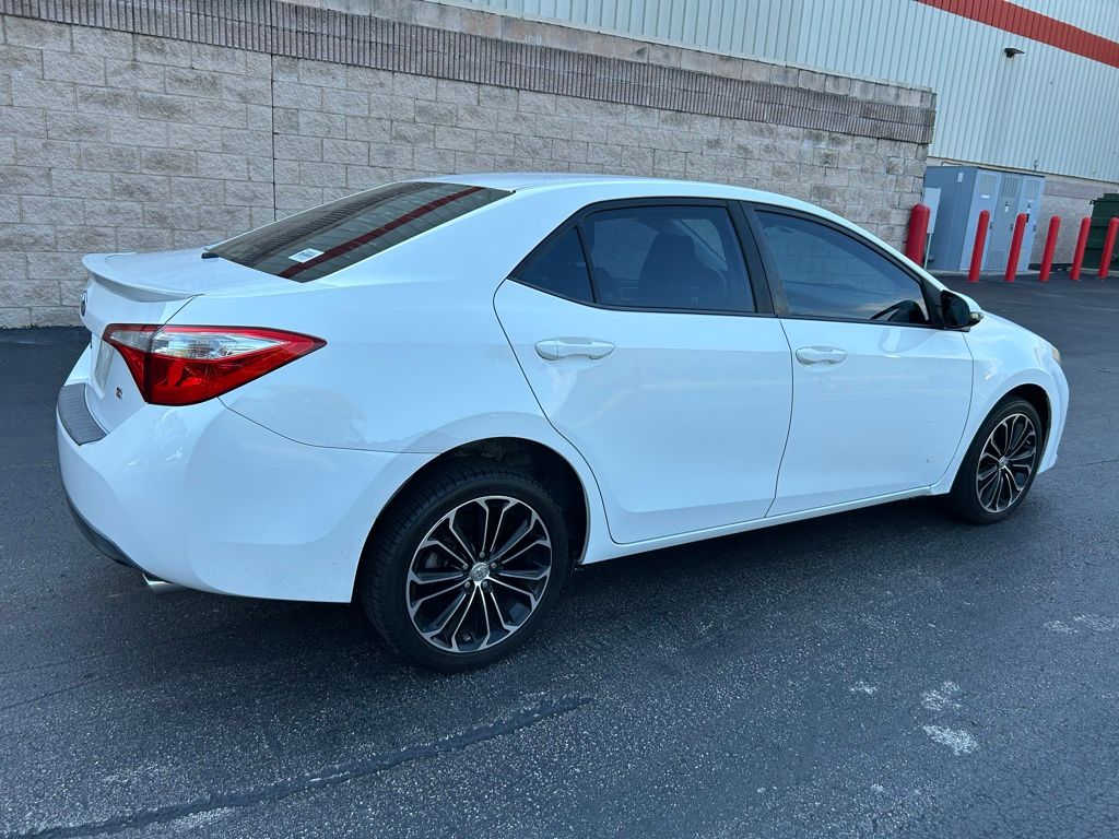 Thumbnail: 2014 Toyota Corolla - 5