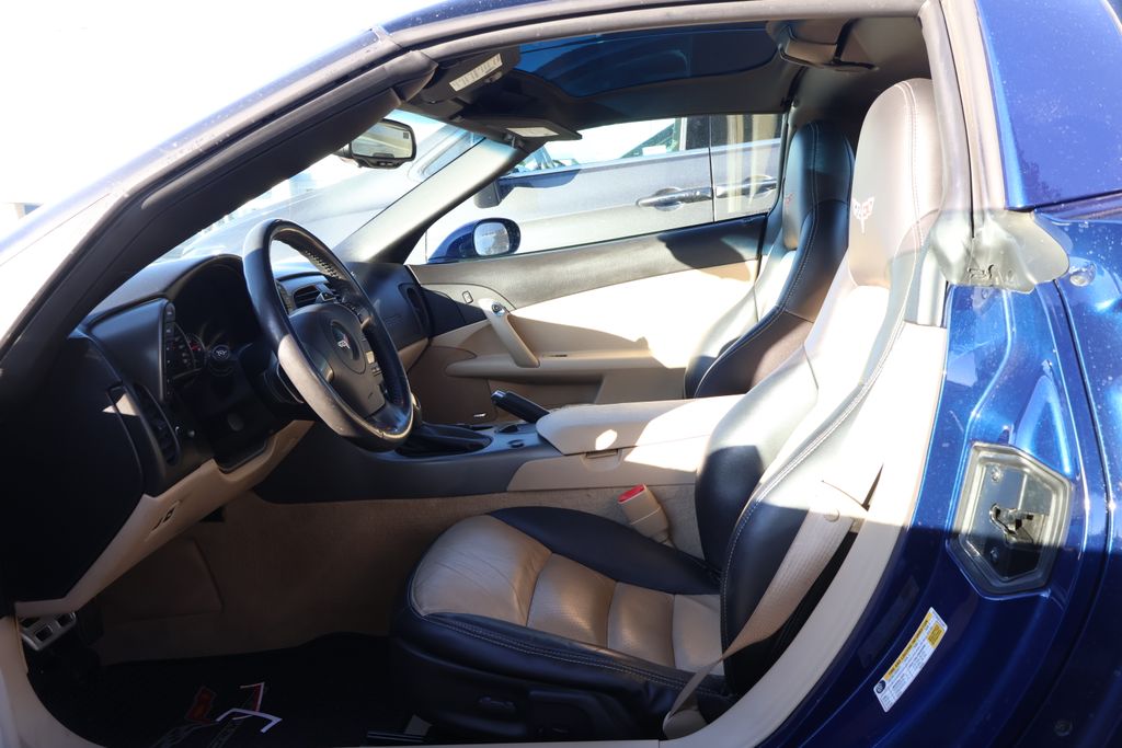 Thumbnail: 2007 Chevrolet Corvette - 12